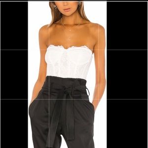 Bardot Oskar lace bodysuit nwot sz 4